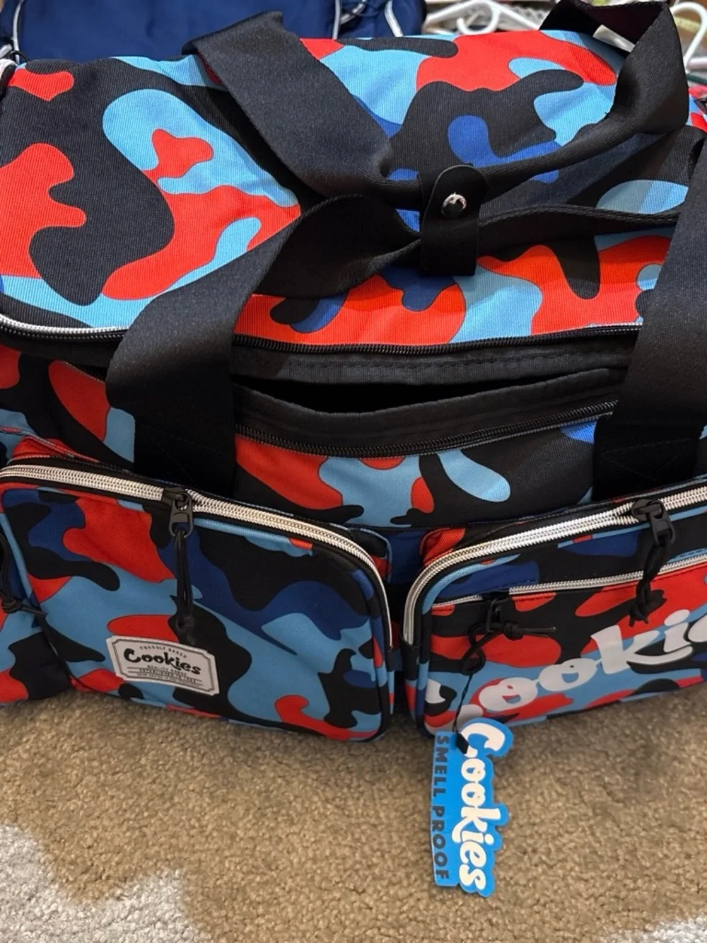 Cookies carry gear